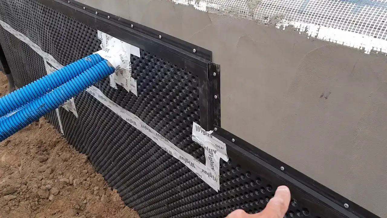 Jak zamontować listwę do folii kubełkowej i uniknąć błędów montażowych