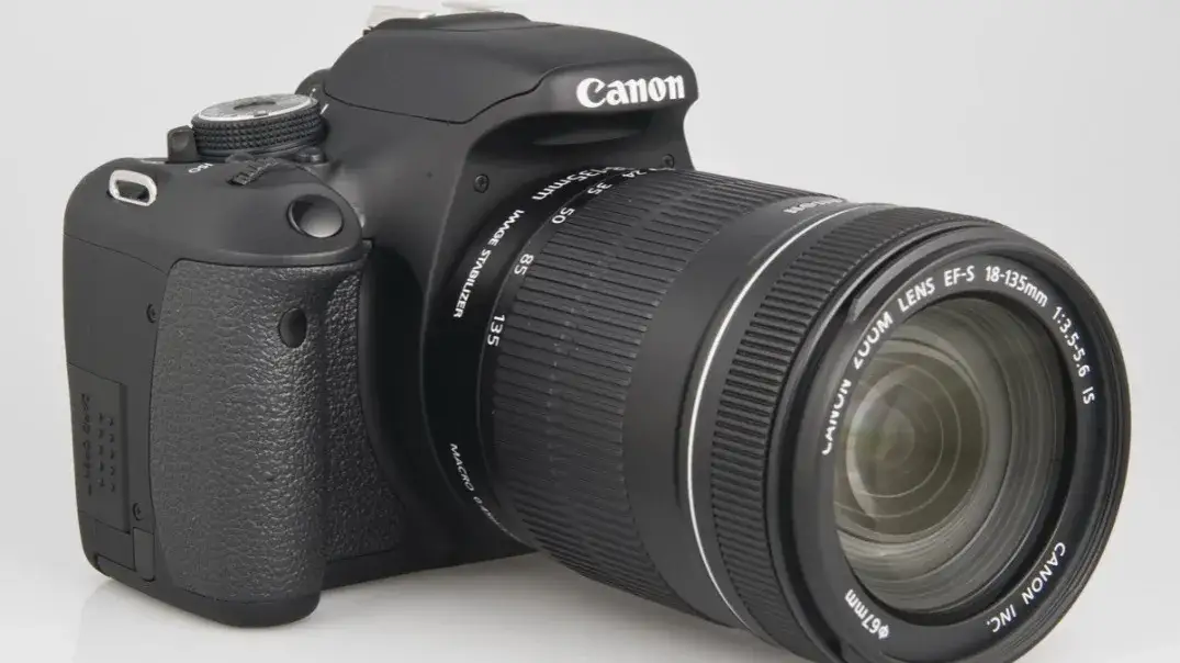 Najlepsze obiektywy do Canon EOS 600D - porównanie i opinie