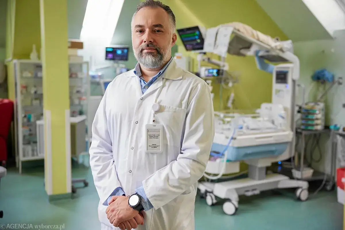 Neonatolog: Kim jest ten lekarz i kiedy ratuje życie noworodka?