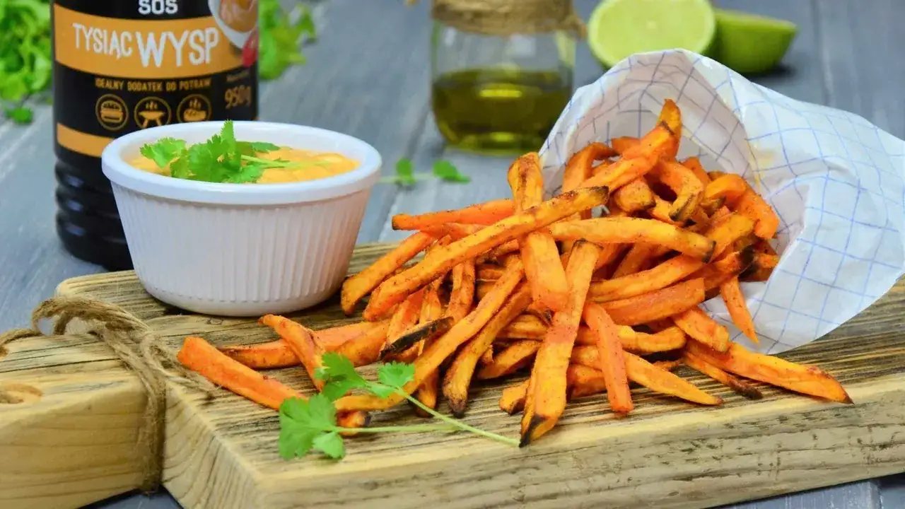 Najlepsze sosy do frytek z batatów, które zaskoczą Twoje kubki smakowe