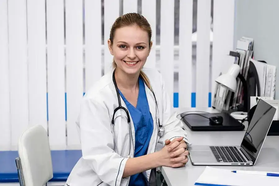 Czy internista może dać skierowanie na rezonans? Sprawdź, co musisz wiedzieć