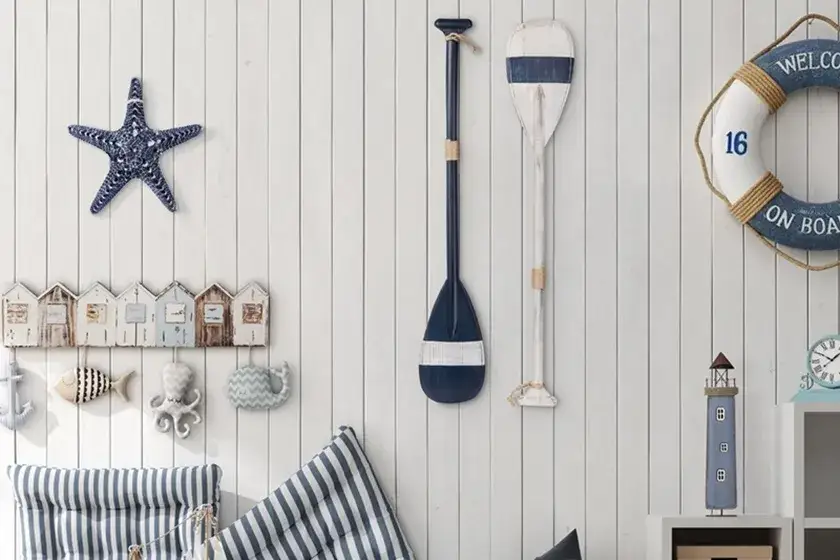 Motyw morski w dekoracji wnętrz – zainspiruj się i stwórz wyjątkowy klimat