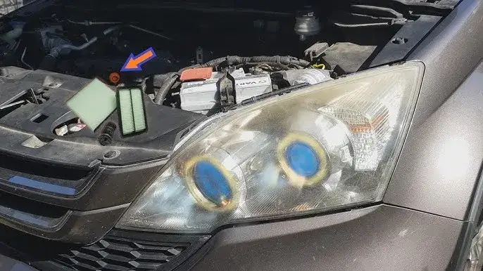 Honda CR-V 2.0 benzyna: Filtr oleju gdzie jest i jak go wymienić?