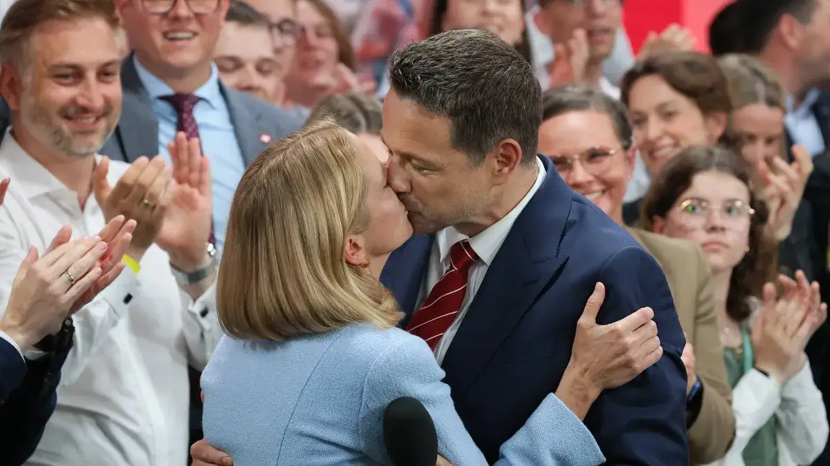 Czy Rafał Trzaskowski jest żonaty? Odkryj tajemnice jego życia prywatnego
