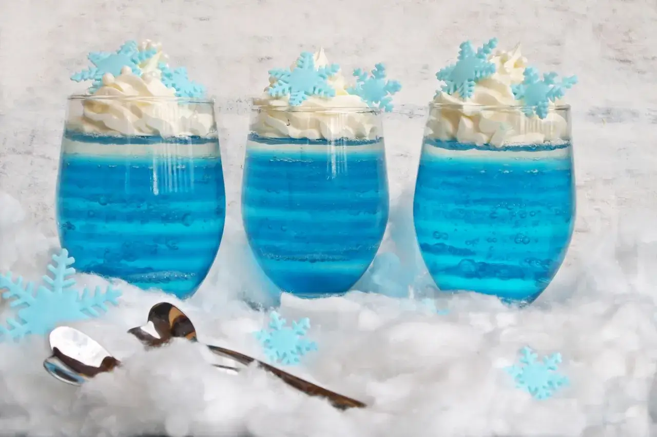 Jak zrobić niebieską galaretkę - łatwy przepis na efektowny deser