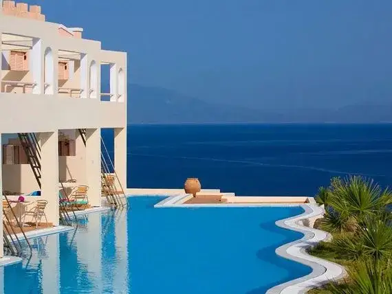 Najlepsze atrakcje w Kardamenie, które musisz zobaczyć podczas wizyty