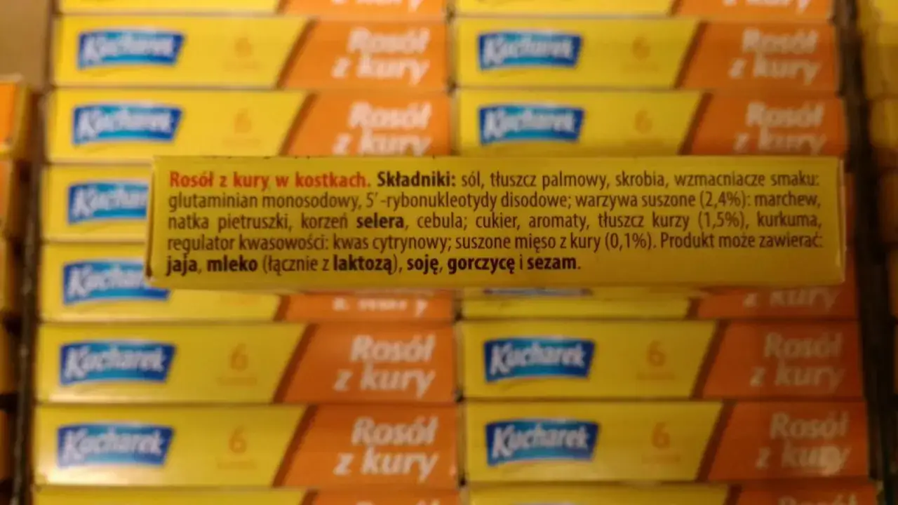 Kostki rosołowe: Rakotwórcze MSG czy ukryta sól? Sprawdź!