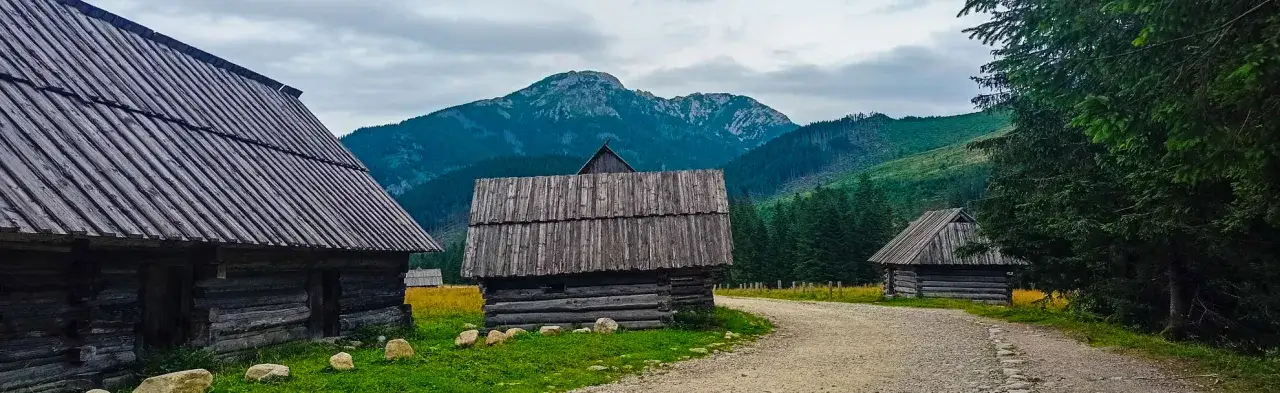 Jak znaleźć wejście do Doliny Chochołowskiej: lokalizacja i podstawowe info