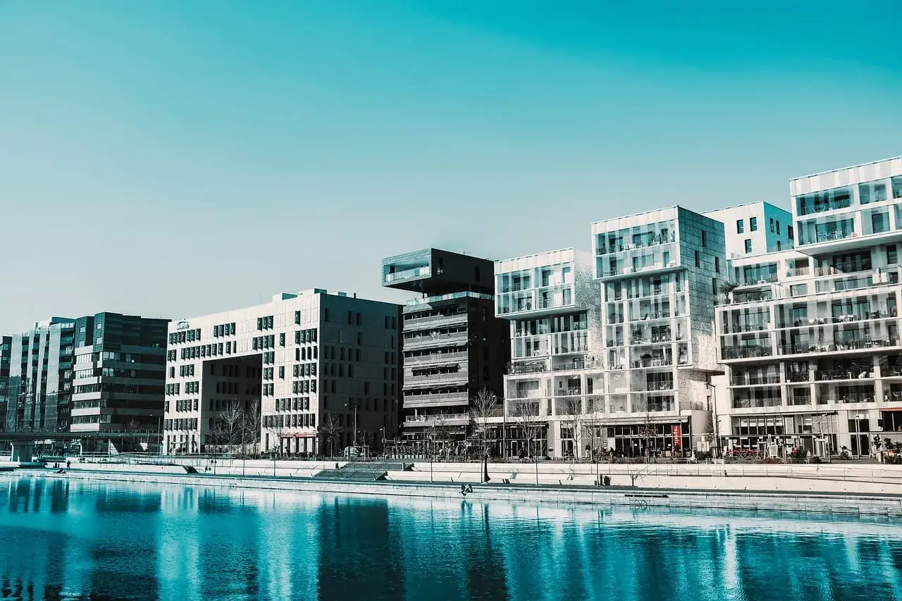 Krynica Morska: atrakcje, które musisz znać! Przewodnik 2024