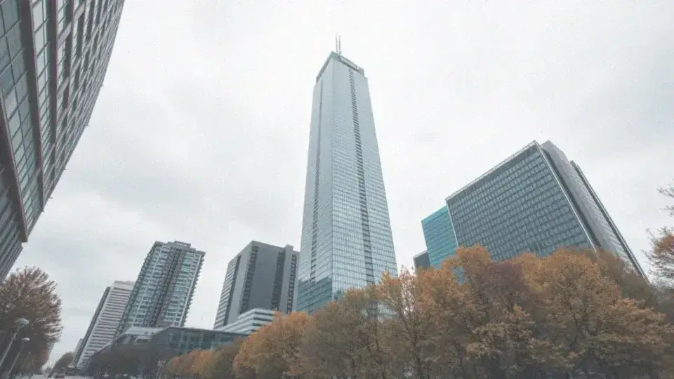 Jaki jest największy budynek w Polsce? To nie tylko Varso Tower!