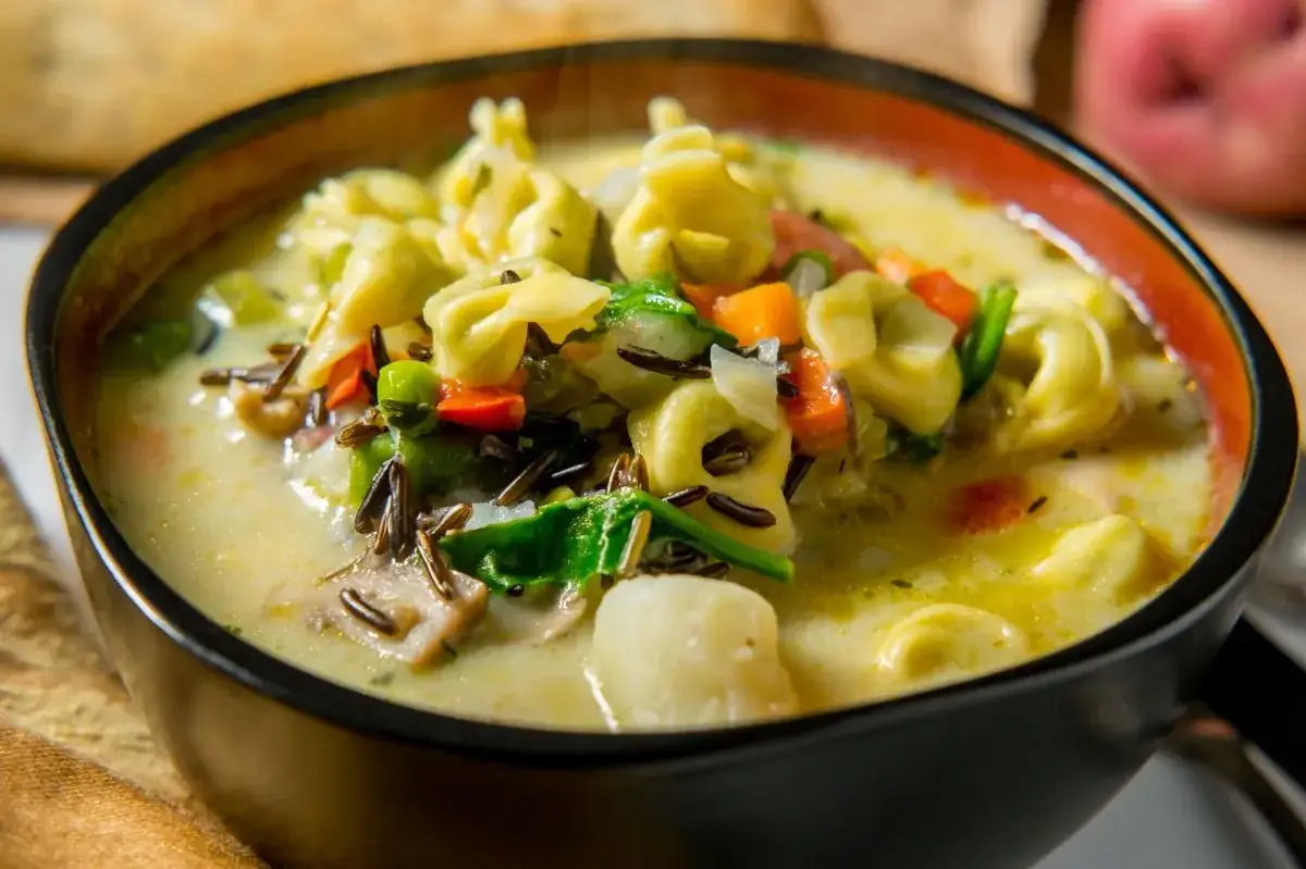 Ile gotować tortellini, aby uniknąć rozgotowania i cieszyć się smakiem?