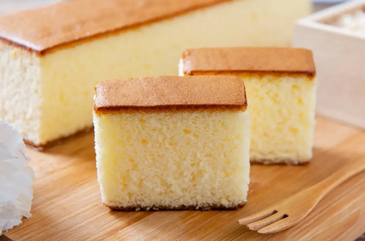 Przepis na ciasto castella: idealne, puszyste i wilgotne ciasto bez błędów