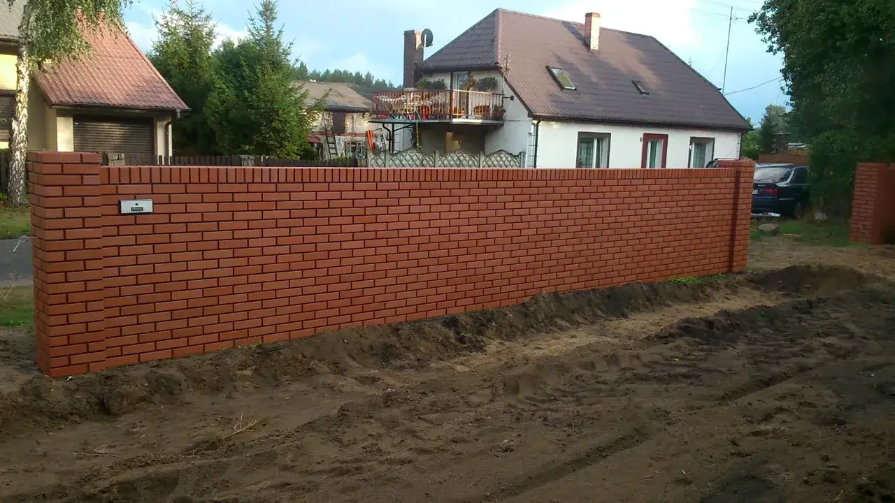 Jak używać zaprawy szamotowej, aby uniknąć błędów i osiągnąć trwałość konstrukcji