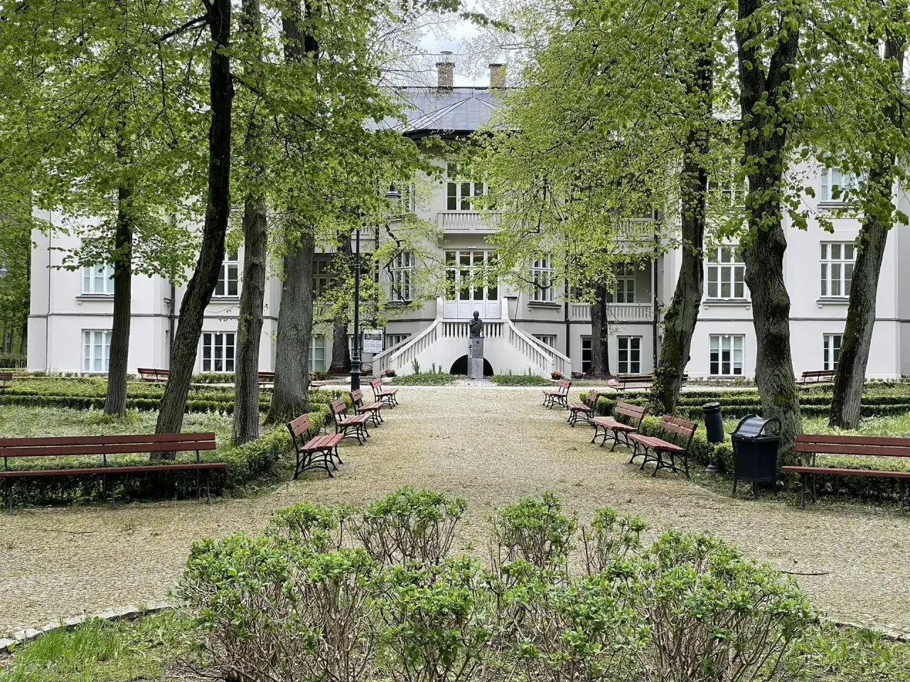 Pruszków atrakcje: odkryj najciekawsze miejsca i przeżyj niezapomniane chwile