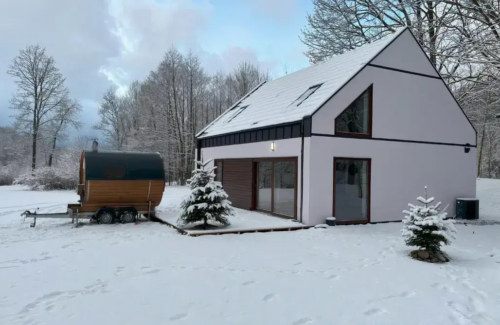 Gdzie nocleg w Górach Stołowych? Najlepsze opcje na wypoczynek