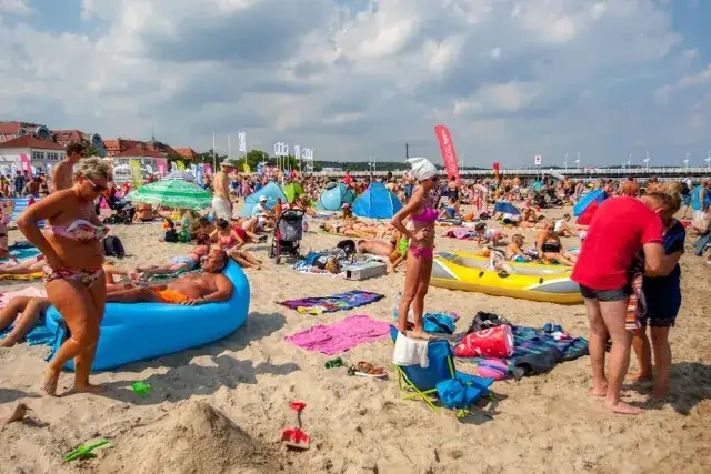 Jaka pogoda w sierpniu nad morzem? Sprawdź, co Cię czeka!
