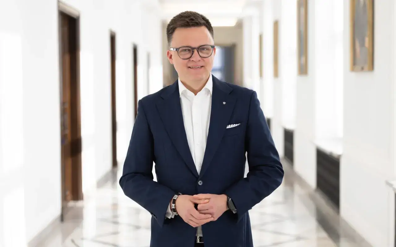 Kim jest Szymon Hołownia? Jego wpływ na Polskę i politykę