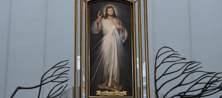 Sanktuarium Bożego Miłosierdzia online - uczestnicz w mszach zdalnie