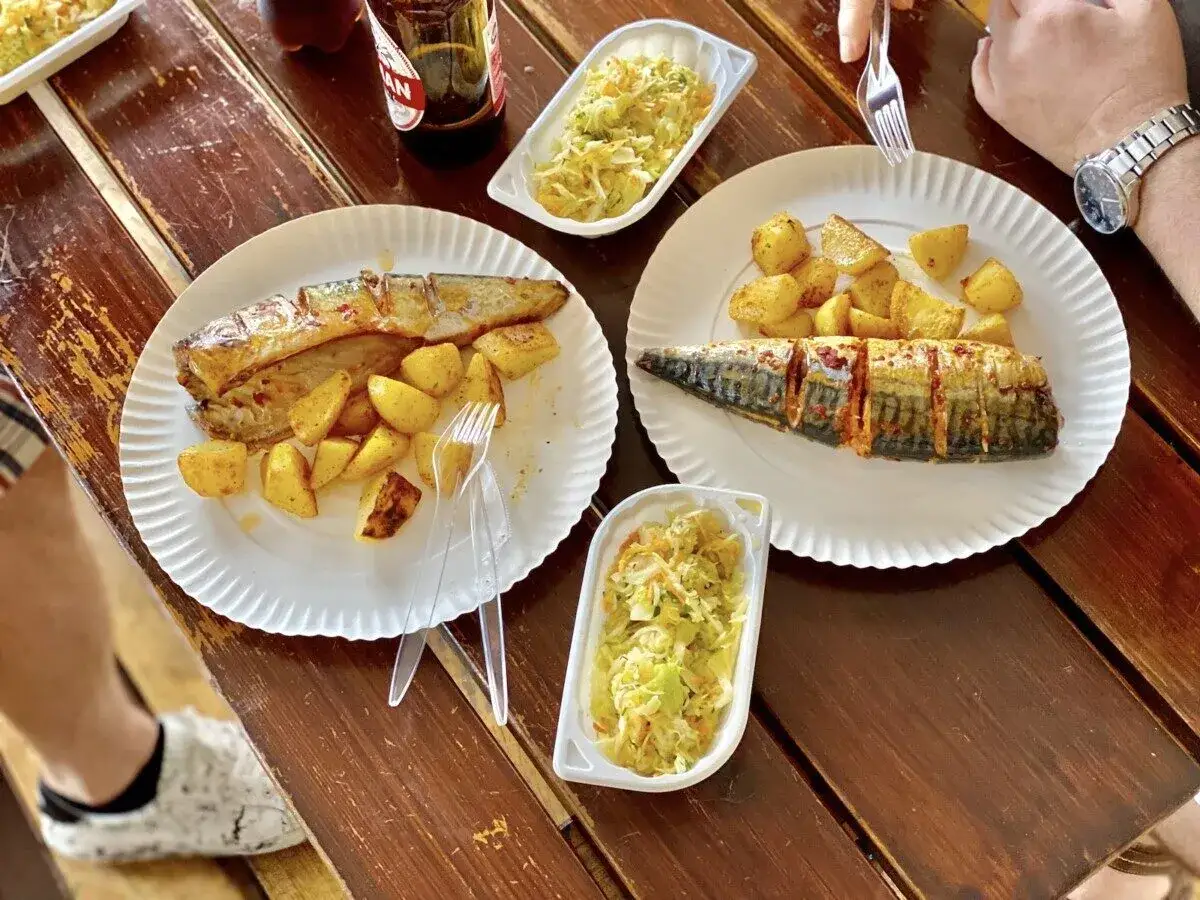 Ustronie Morskie: Gdzie zjeść? Odkryj TOP miejsca na każdą okazję