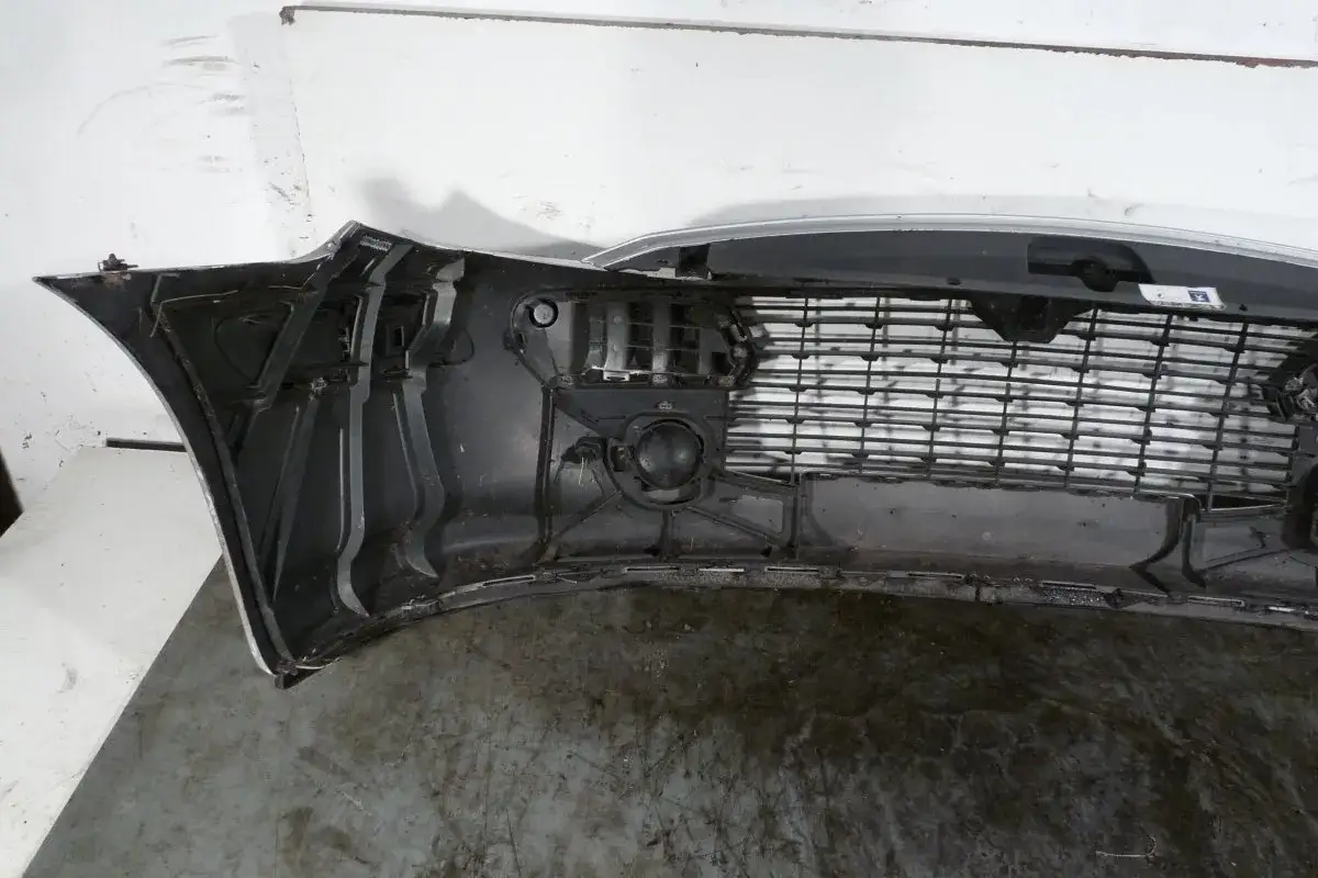 Jak zdjąć zderzak przedni w peugeot 307 bez zbędnych problemów