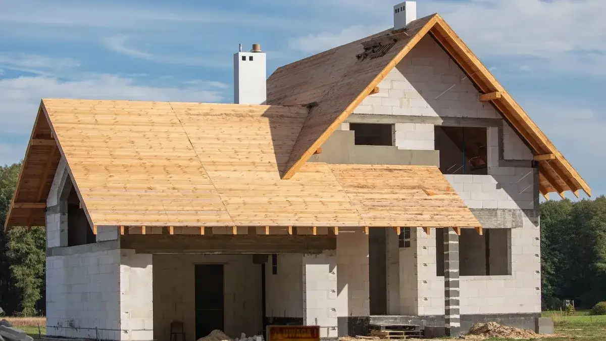 Ile cegły na dom 150 m – oblicz dokładnie i uniknij kosztów