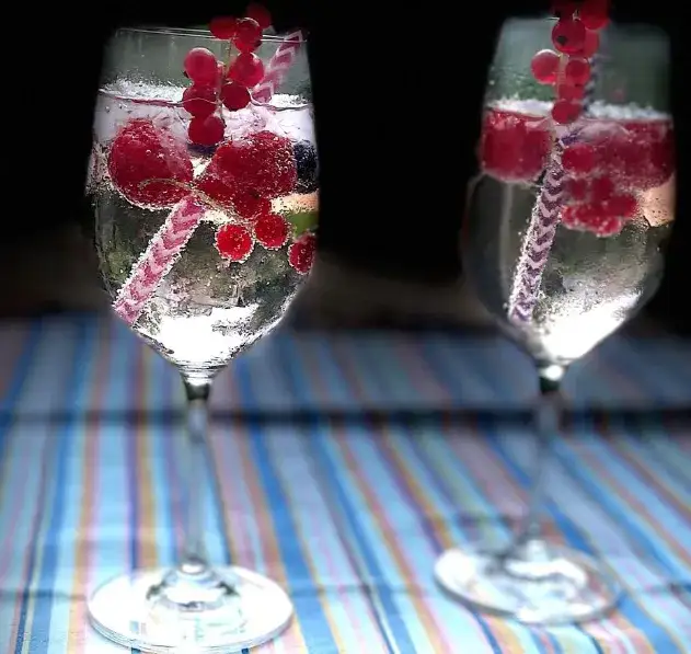 Lillet Cocktails: Einfache Rezepte & Tipps für den perfekten Drink