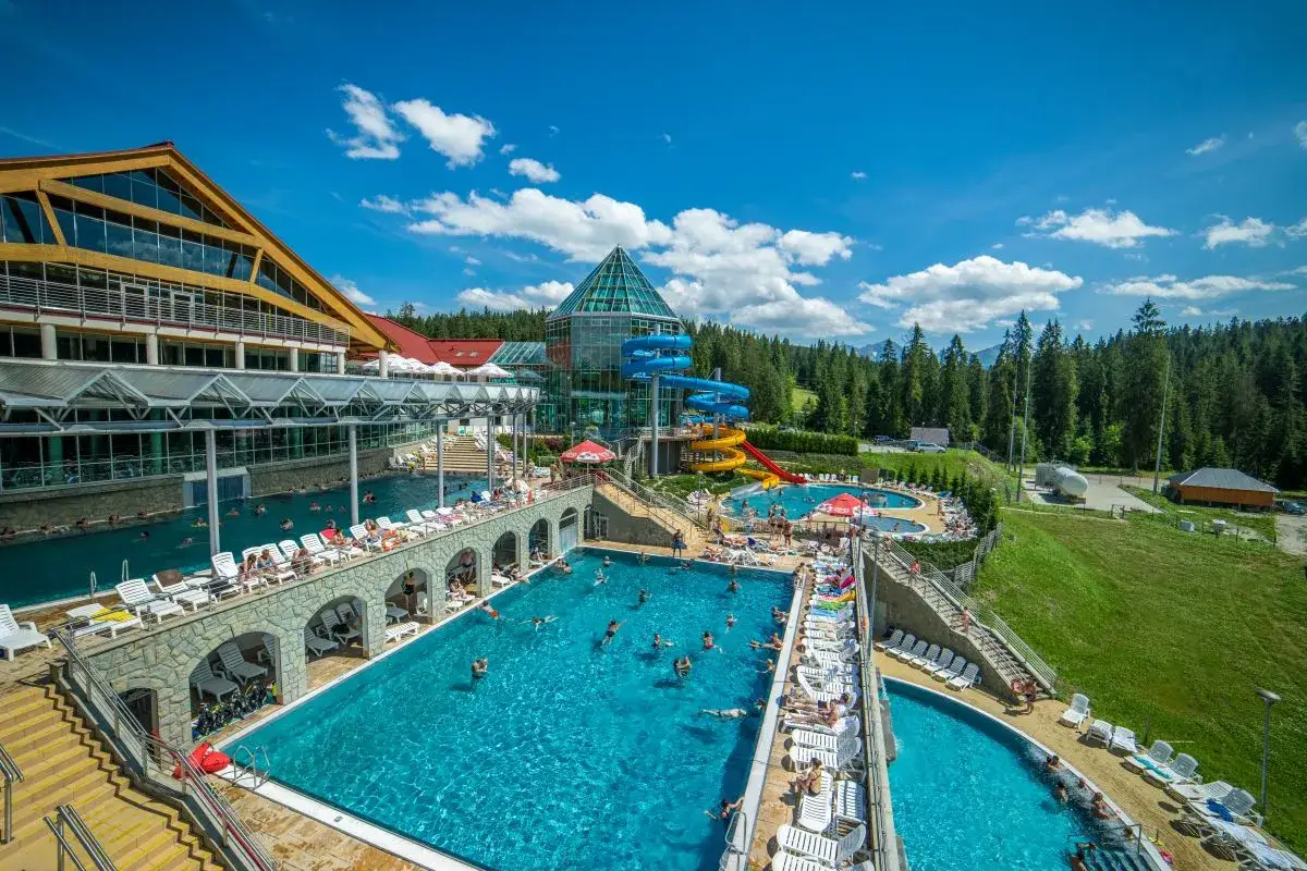 Termy Bukowina czy otwarte? Aktualne godziny i informacje