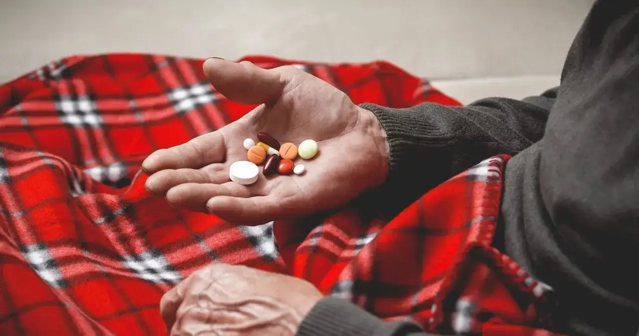 Leki na czczo - co to znaczy i jak wpływa na ich działanie