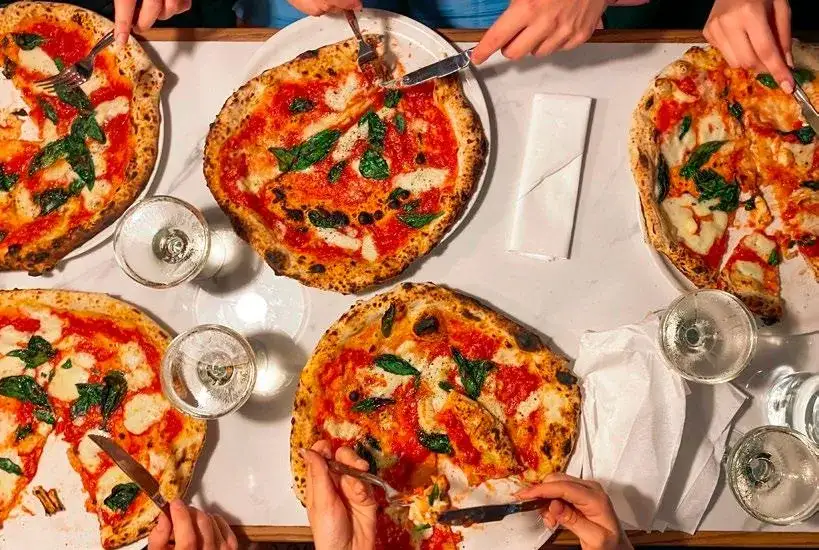 Ile kosztuje pizza w Niemczech? Sprawdź ceny i oszczędzaj na jedzeniu