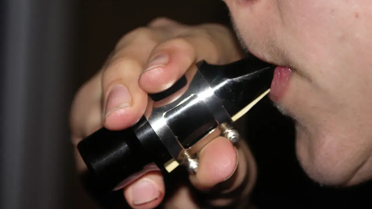 Jak dmuchać w saksofon - unikaj najczęstszych błędów i graj lepiej