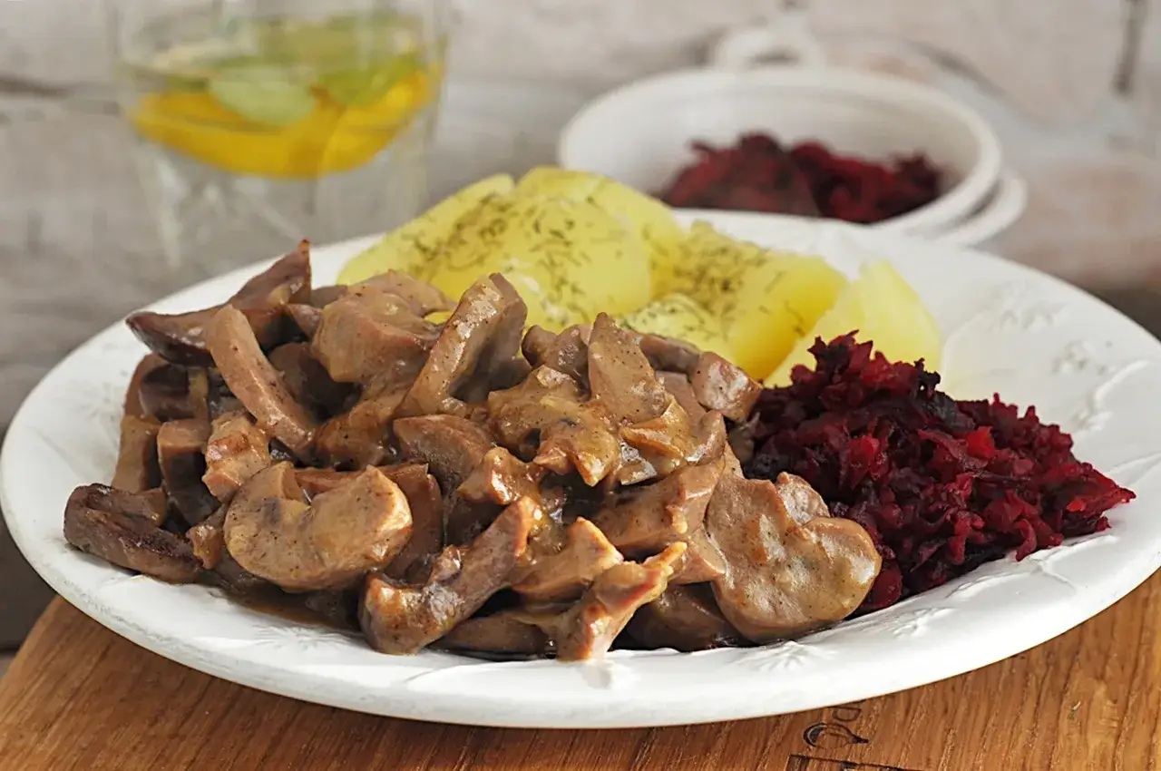 Jak oczyścić nerki wieprzowe, aby uniknąć nieprzyjemnego smaku?