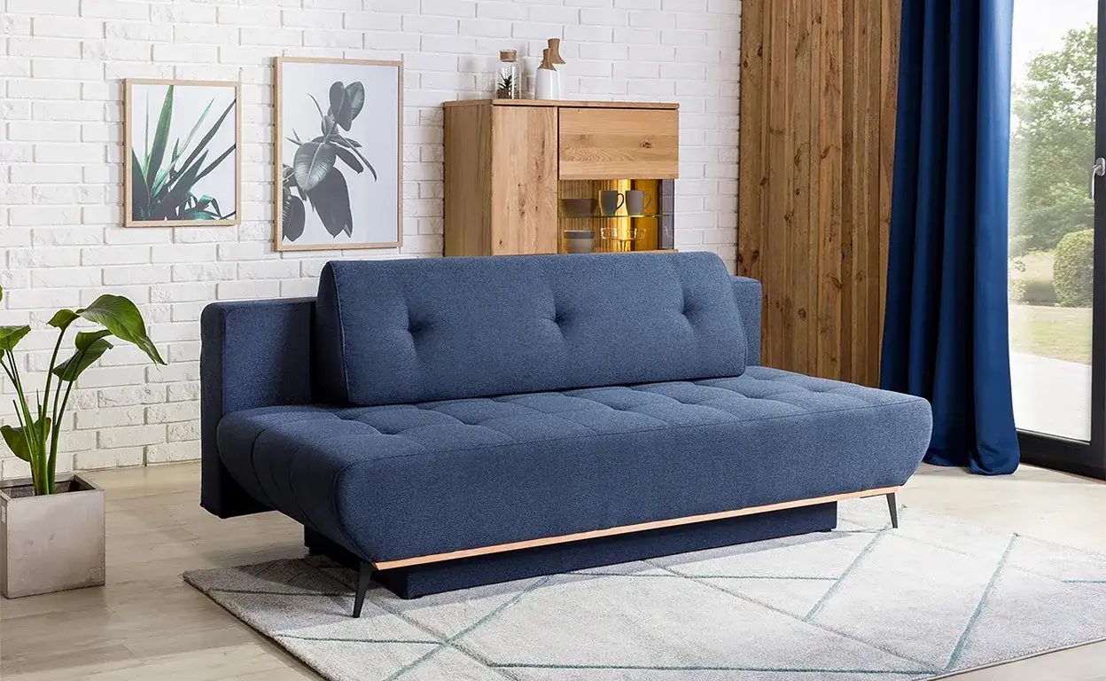 Jakie zasłony do niebieskiej kanapy – idealne połączenia kolorów i stylów