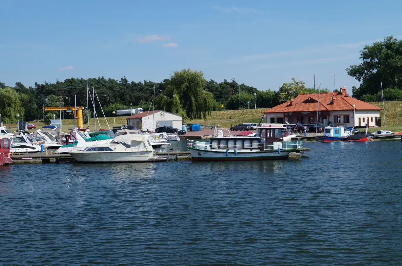 Ślesin jezioro atrakcje: najlepsze miejsca na relaks i zabawę