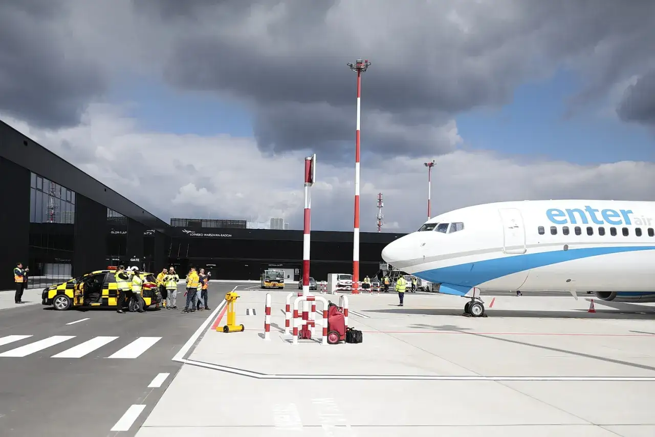 Lotnisko Radom: Otwarcie 2023. Historia, oczekiwania vs. rzeczywistość