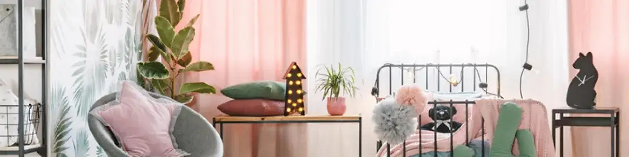 Jak dobrać zasłony do sypialni, aby uniknąć błędów w aranżacji