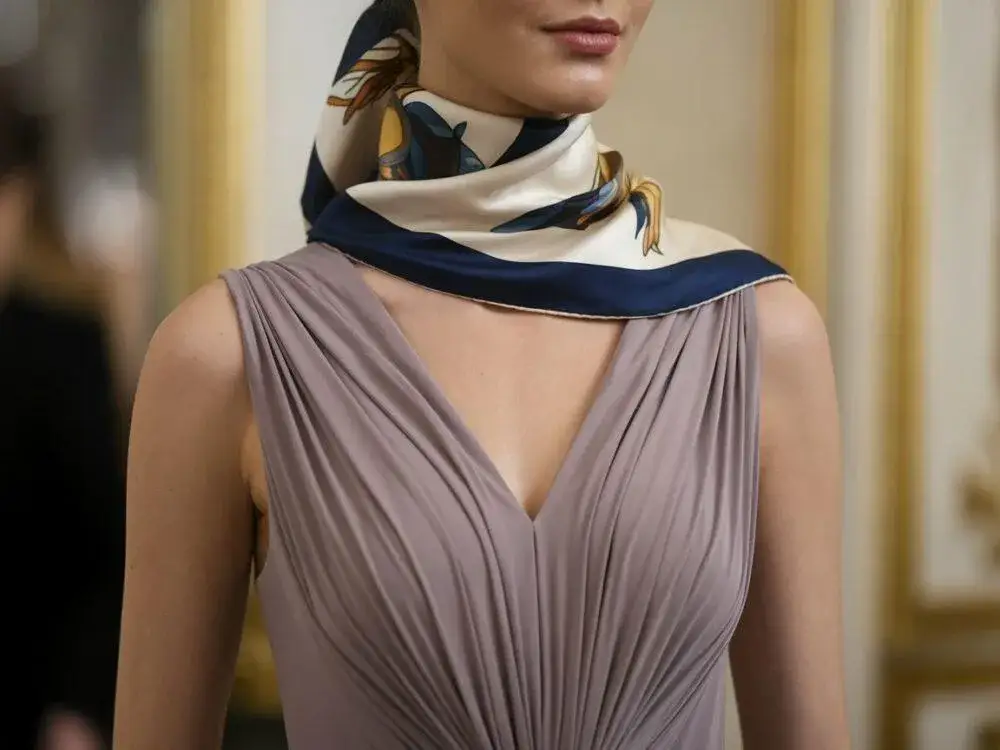 Szal do sukni: Wybierz idealny i wiąż jak ekspertka