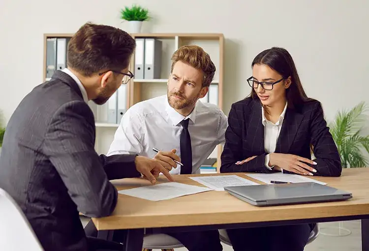 Czy współkredytobiorca może odstąpić od kredytu? Poznaj swoje prawa