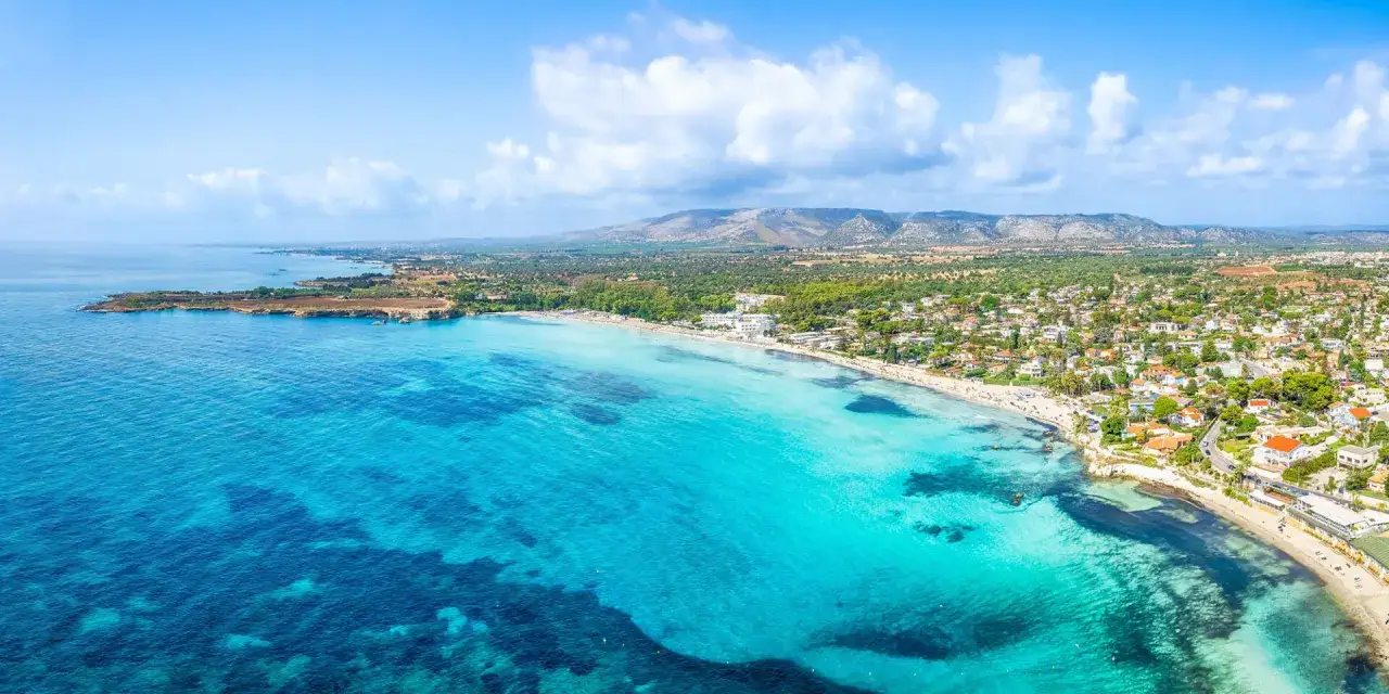 Sycylia: Unikaj turystycznych pułapek. Idealny termin podróży, który zachwyci każdego