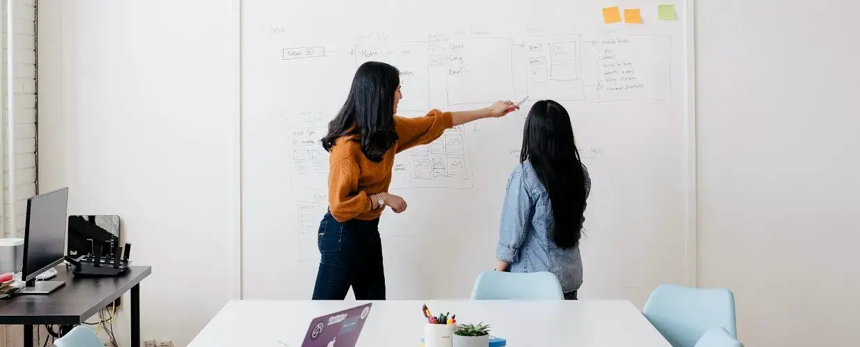 Jaki biznes na małym osiedlu? Sprawdź opłacalne pomysły na sukces