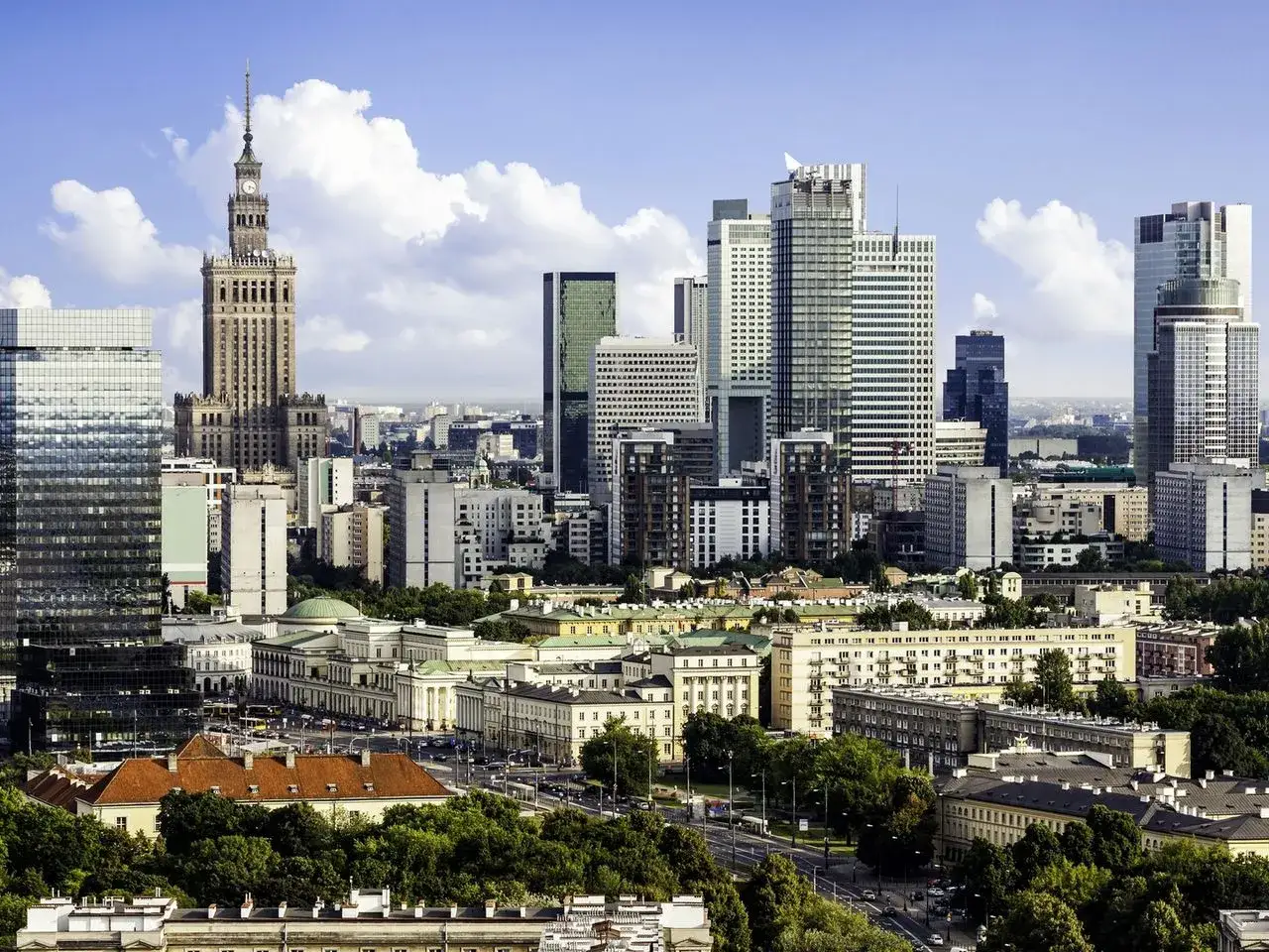 Jak nazywa się najwyższy budynek w Polsce? Zaskakujące fakty o Varso Tower