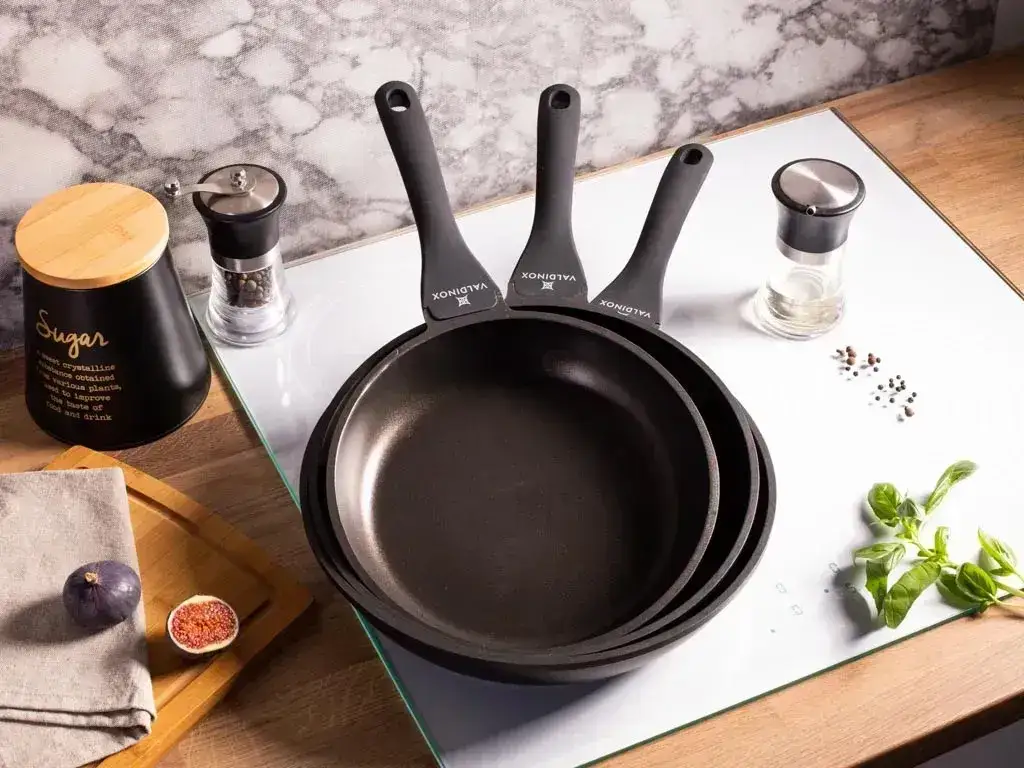 Jaką patelnię na indukcję wybrać, aby uniknąć rozczarowania?