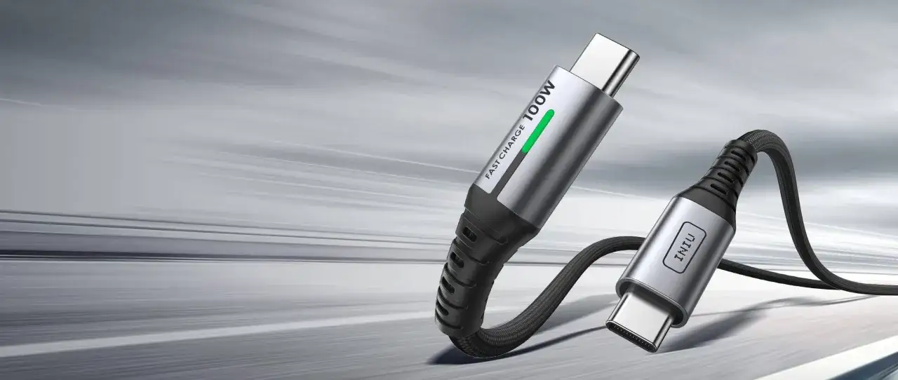 Kabel USB 3.2 Gen 2 z szybkim ładowaniem 100W, z wtyczkami USB-C.
