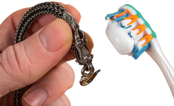 Czyszczenie srebra pastą do zębów: czy warto? Poradnik