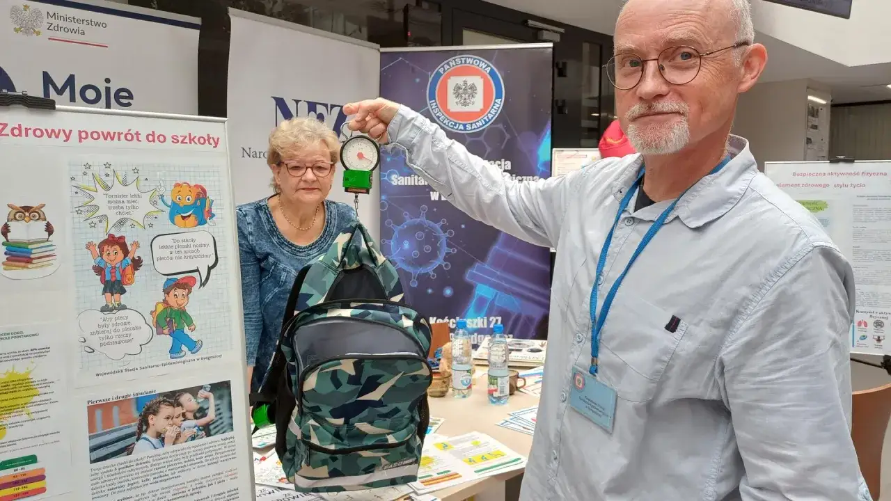 Waga plecaka szkolnego: Czy Twoje dziecko nosi za dużo? Sprawdź!