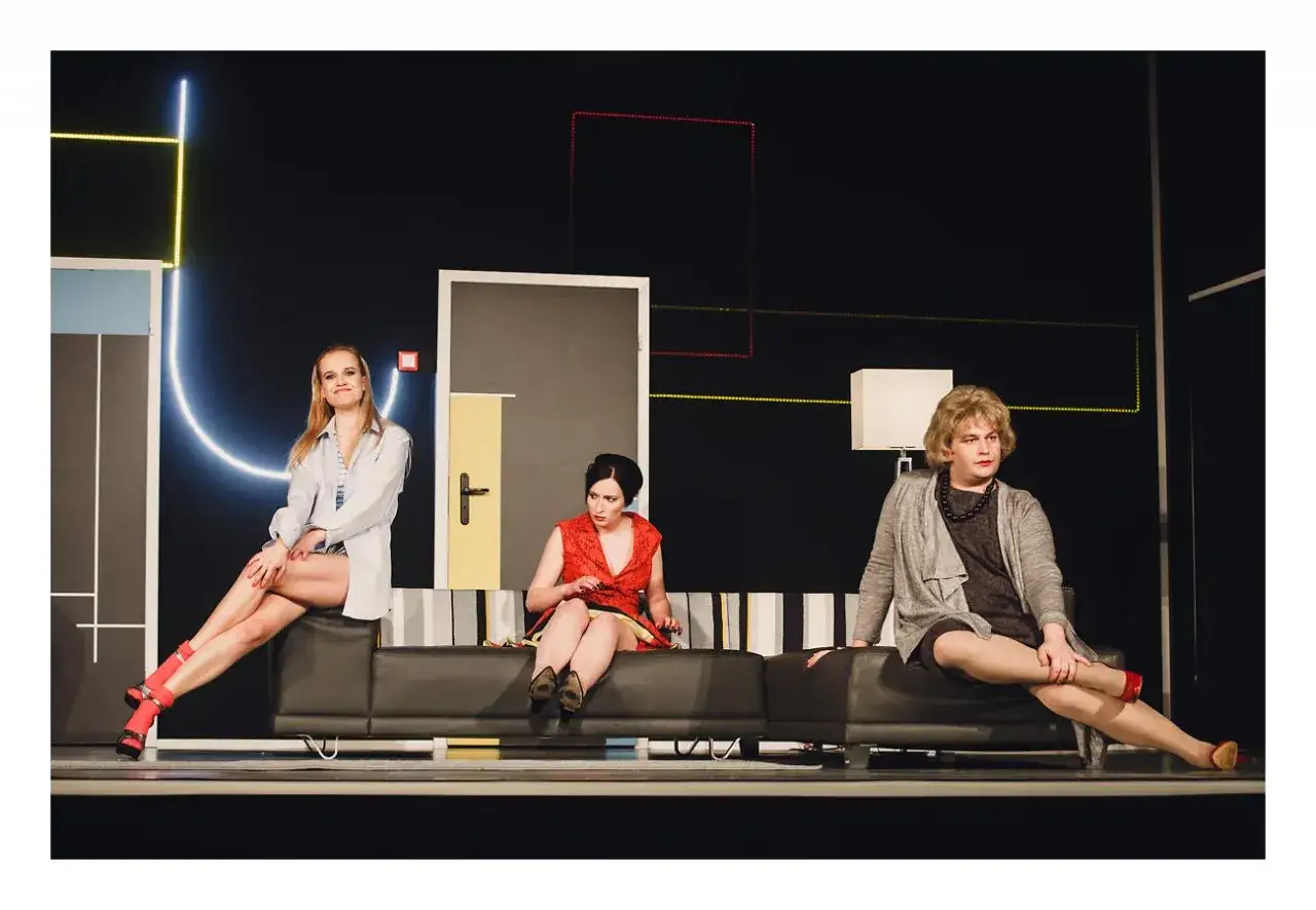 Pomoc domowa spektakl w Łodzi - nie przegap najbliższego występu