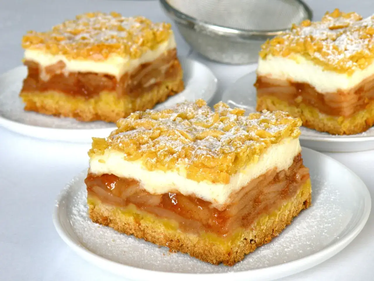 Ile piec szarlotkę na kruchym cieście, aby była idealna?