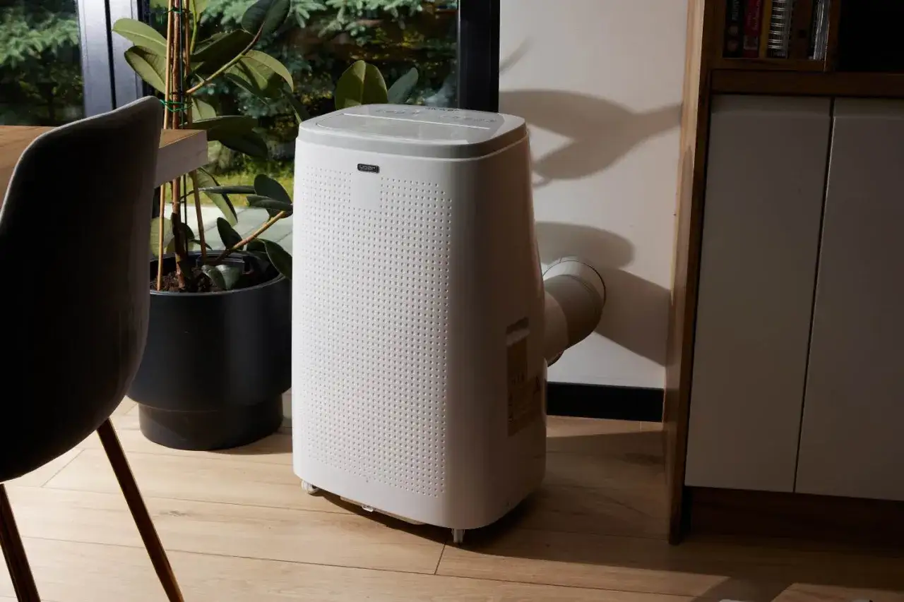 Jaki klimator polecacie – najlepsze modele do chłodzenia latem