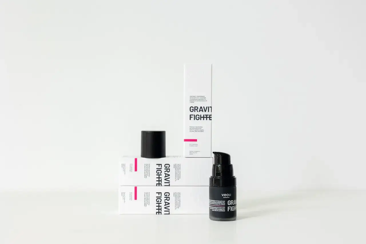 Melo rewitalizujące serum do twarzy – poznaj jego skuteczne działanie