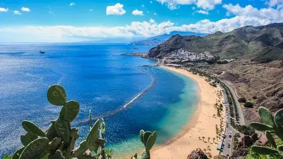 Teneryfa kiedy jechać: najlepszy czas na wakacje bez tłumów