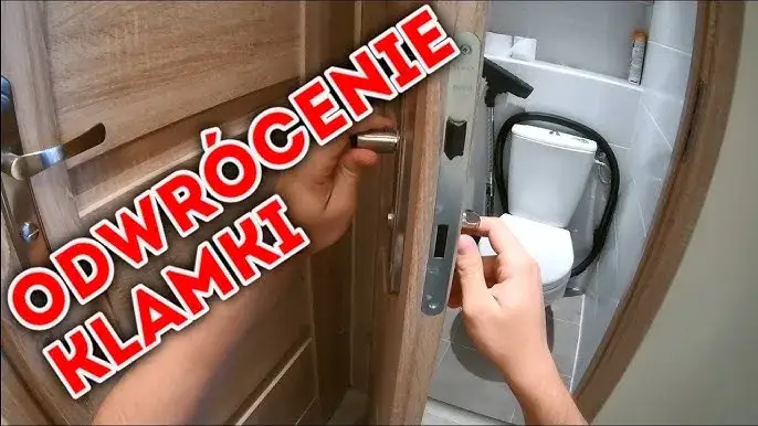 Jak zdemontować klamkę w drzwiach łazienkowych - proste kroki i porady